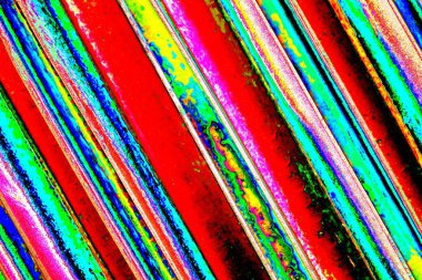 Soyut neon renkler çizik ve çatlaklarla dokulu duvar. 