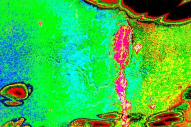 Çizik ve çatlaklarla metal doku