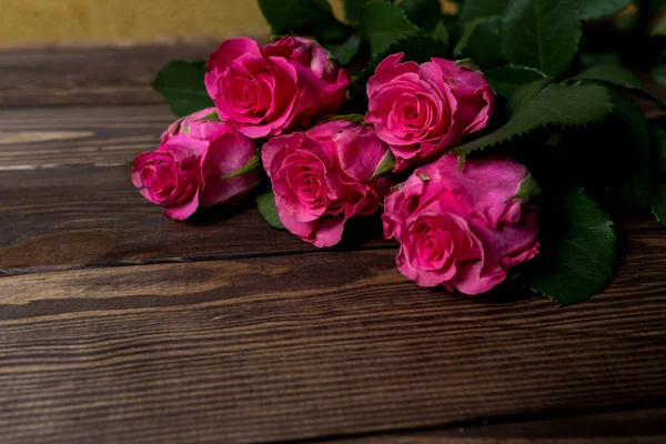 Rosas Rojas Mesa Espacio Copia — Foto de Stock