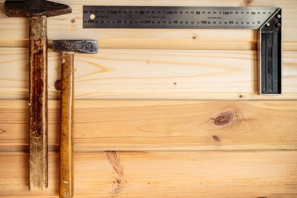 Light Wood Background Beautiful Wood Texture Carpentry Work Two Hammers — Stock Photo, Image