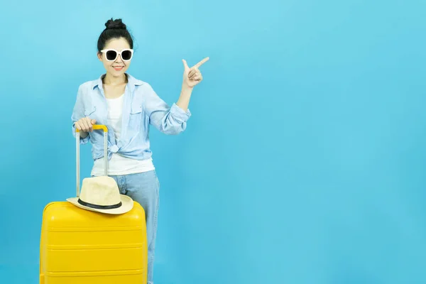 Vacaciones Verano Vacaciones Viaje Concept Traveler Turista Hermosa Mujer Asiática — Foto de Stock