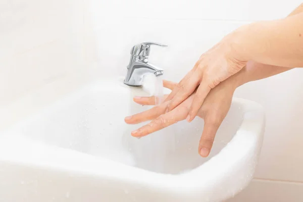Hände Waschen Keimen Vorbeugen — Stockfoto