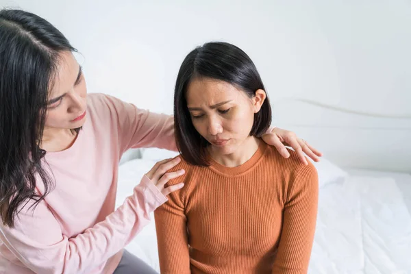 Friendship People Consoling Friend Concept Good Friends Embracing Bedroom Two — Stock Photo, Image