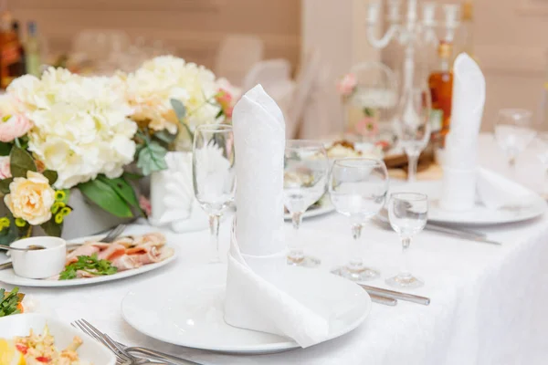 Wedding Table Setting Decorated Flowers — Stock Photo, Image
