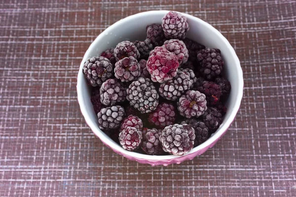 Tiefkühlkost Gefrorene Brombeeren Gefrorene Beeren Gefrorene Blackberry Nahaufnahme — Stockfoto