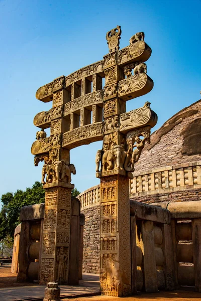 Great stupa, Sanchi, World Heritage Site, Madhya Pradesh, Hindistan 'ın giriş detayları..