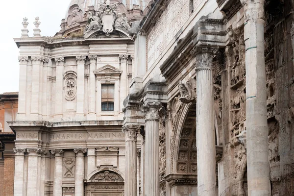 Blick Auf Die Antike Steinkirche Bogen Auf Dem Forum Romanum — Stockfoto