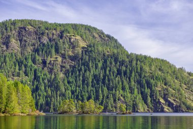 Gordon Bay Cowichan göl düşme sırasında Vancouver Adası, Kanada alınan görünümünü
