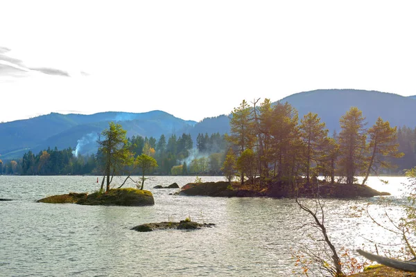 Pohled na Gordona Bay Park v Cowichanu Lake, ostrov Vancouver — Stock fotografie