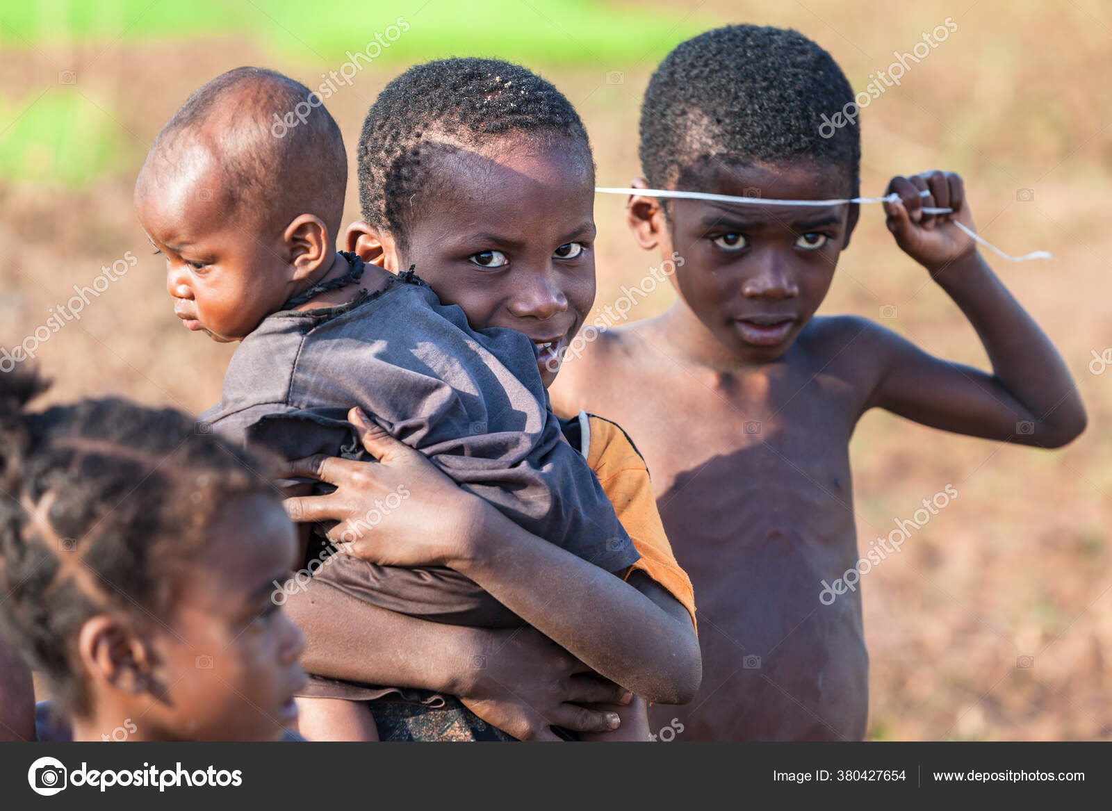 竹の絵柄 手作る傘 扇子 中国, image size:1600x1167