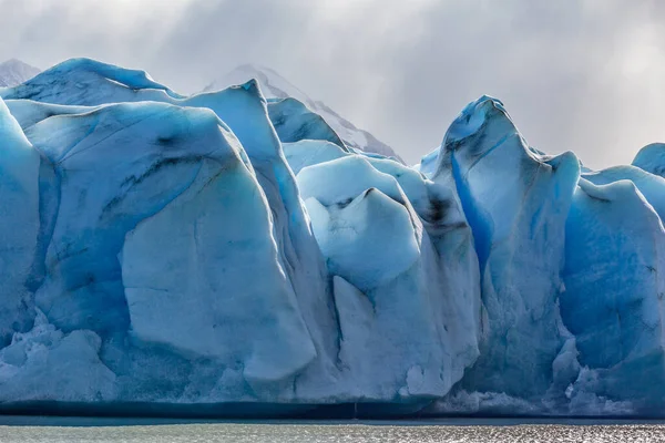 Geleira derretida campo de gelo azul — Fotografia de Stock