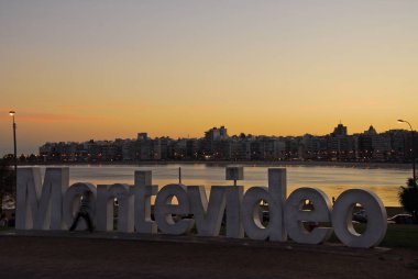 Montevideo gün batımı