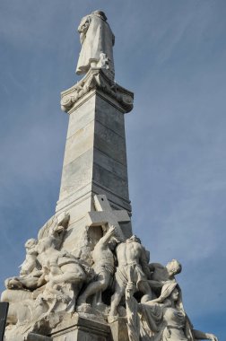 Buenos Aires'te Christofer Columbus Anıtı