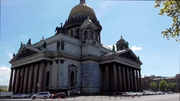 检疫期间的圣艾萨克大教堂空荡荡的街道 — 图库视频影像