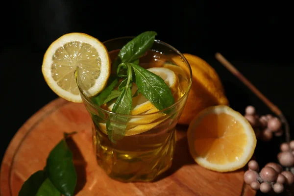 Свіжий Лимонний Сік Ятний Чай Імбир Медовими Огірками — стокове фото