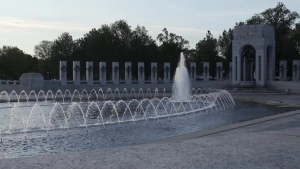 上午在太平洋一侧举行的第二次世界大战纪念馆 — 图库视频影像
