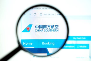 Los Angeles, Kaliforniya, ABD - 19 Mayıs 2020: Çin Güneyin resmi web sitesi. Firmanın ana sayfası