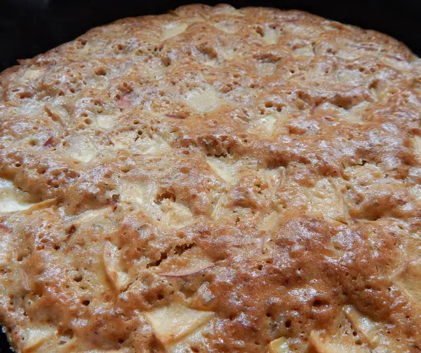 Elmalı turta, yakın plan, ev yapımı kek şeklinde..