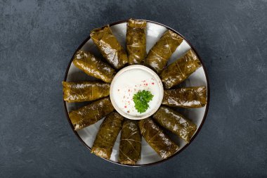 Soslu Dolma.