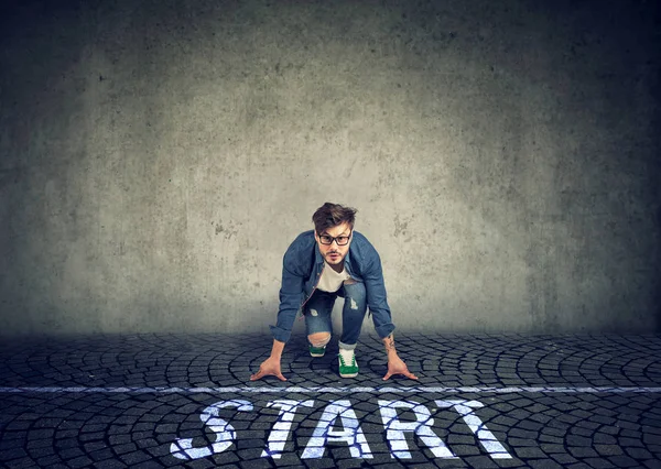 Young Man Starting Position Ready Competition — Stock Photo, Image