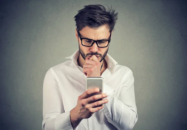 Clueless Young Man Having Troubles His Smartphone Looking Preoccupied — Stock Photo, Image