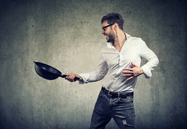 Young Casual Man Holding Frying Pan Looking Excited Cooking Food — Stock Photo, Image