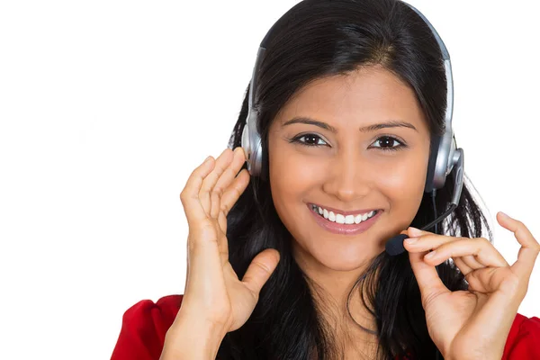 Retrato Una Representante Cliente Sonriente Con Auriculares Telefónicos Charlando Línea —  Fotos de Stock