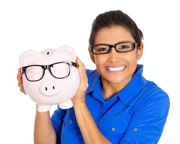 Retrato Una Joven Sonriente Con Gafas Sosteniendo Alcancía Aislada Sobre — Foto de Stock