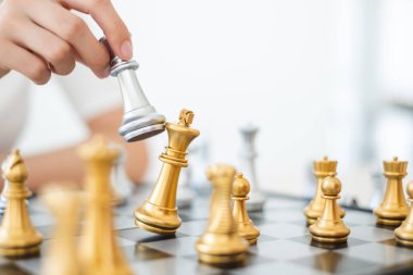 Satranç, altın ve gümüş müsabakaları, planlama ve strateji konsepti