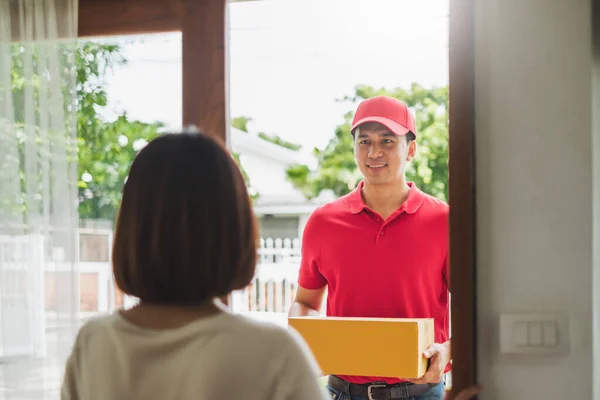 Asian Delivery Man Deliver Box Parcel Package Customer Home Shipping — Stock Photo, Image