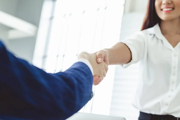 Young Asian Businesswoman Modern Office Discussing Colleague Handshake Meeting — Stock Photo, Image