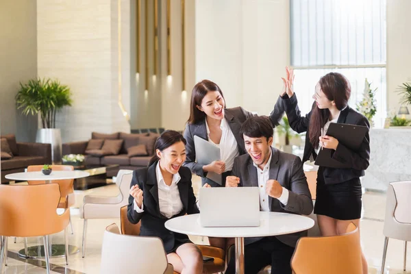 Group Asian Business Looking Laptop Mornitor Feel Happy Success Office — Stock Photo, Image