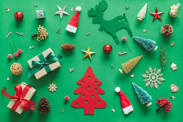 Christmas Background Decorations Green Background Flatlay — Stock Photo, Image