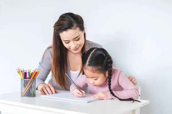 Asian Girl Kid Mother Doing Drawing Many Colour Pencils White — Stock Photo, Image