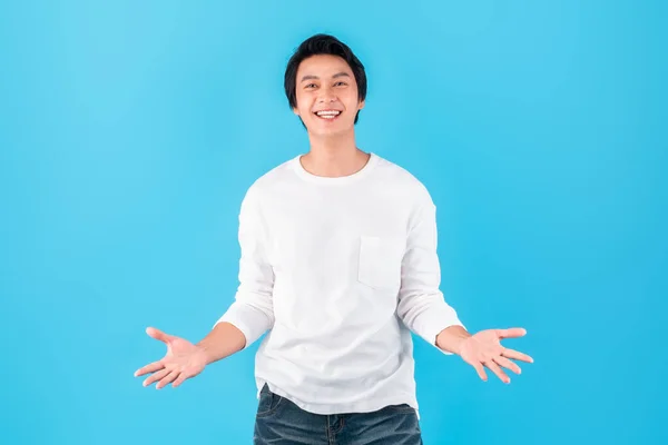 Joven Hombre Asiático Feliz Mano Abierta Palma Sentir Sorpresa Shock —  Fotos de Stock