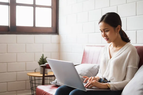 Arbeit Von Hause Oder Arbeit Hause Konzept Asiatische Frau Arbeitet — Stockfoto