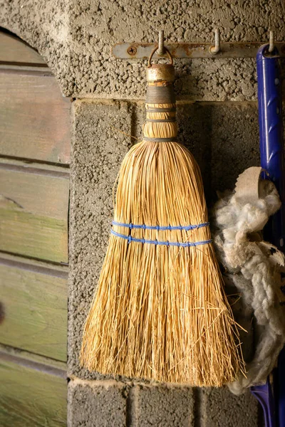 Broom barbecue tool — Stock Photo, Image