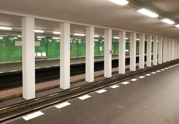 Внутрішня Частина Підземної Станції Берлін Німець Європейське Метро — стокове фото