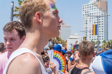 Tel-Aviv, İsrail-08 Haziran 2018: Çeşitli insanlar Mart ve Lgbt topluluk, Tel-Aviv, İsrail'in yıllık gurur geçit katılmak