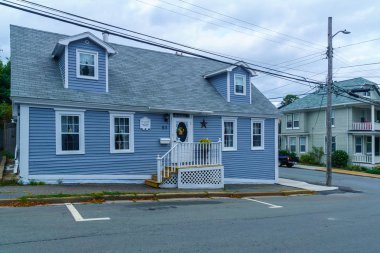 Lunenburg, Kanada - 21 Eylül 2018: Lunenburg, Nova Scotia, Kanada tarihi ahşap evleri görünümünü