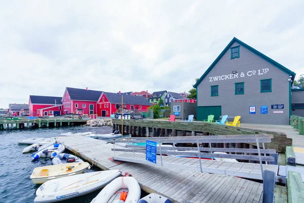 Lunenburg Canada September 2018 Uitzicht Haven Waterfront Gebouwen Lunenburg Nova — Stockfoto