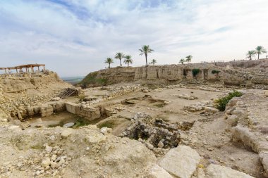 Arkeolojik kalıntılar Tel Megiddo Milli Parkı'nda. Kuzey İsrail
