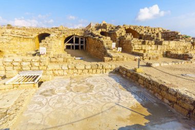Roma evi ve mozaik Caesarea Milli Parkı'nda