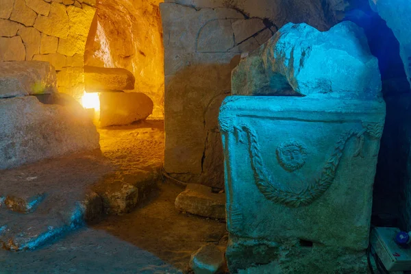 Sarcofago (bara di epoca romana), nel Parco Nazionale di Bet Shearim — Foto Stock