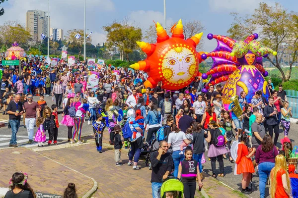 Desfile de Purim Adloyada, en Nesher — Foto de Stock