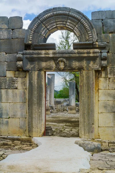 Antiguas ruinas de la sinagoga en el Parque Nacional Baram — Foto de Stock