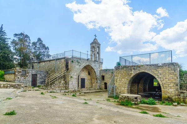 Antigua iglesia maronita en el Parque Nacional de Baram —  Fotos de Stock