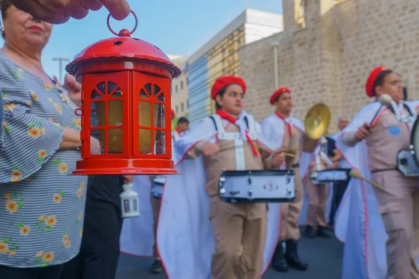 Kutsal Cumartesi geçit töreni, Hai Ortodoks Paskalya kutlamaları nın bir parçası — Stok fotoğraf