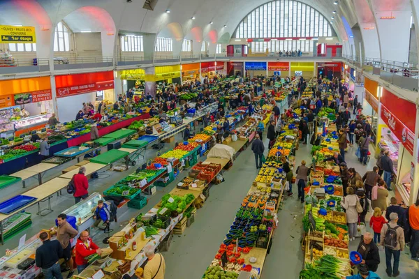 Escena del mercado francés en Villefranche-sur-Saone, Beaujolais — Foto de Stock