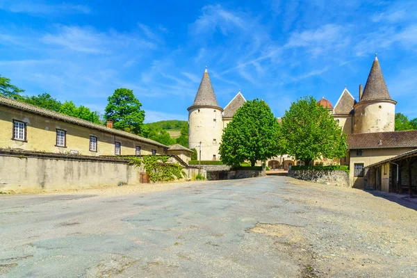 Chateau de Varennes, in Beaujolais — Stock Photo, Image